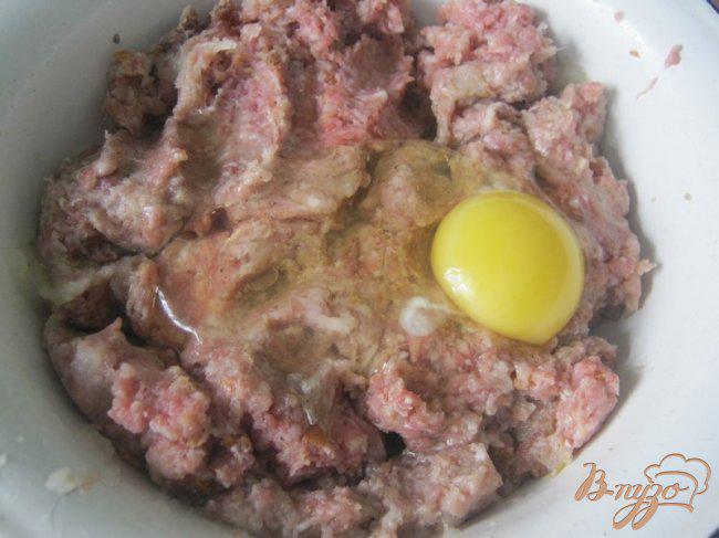Фото приготовление рецепта: Котлетки с картошкой в сметанно-томатном соусе шаг №1
