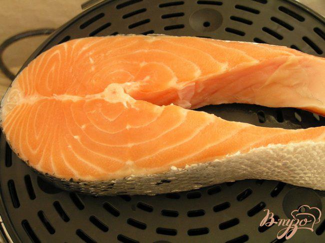 Фото приготовление рецепта: Мусс из лосося со шпинатом шаг №1