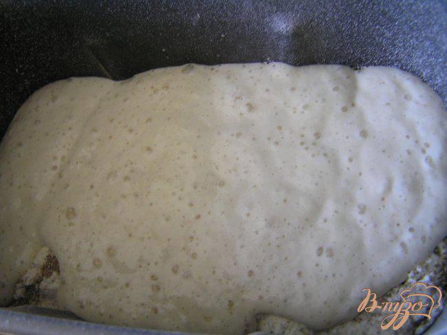 Фото приготовление рецепта: Хлеб с сыром и орегано шаг №3