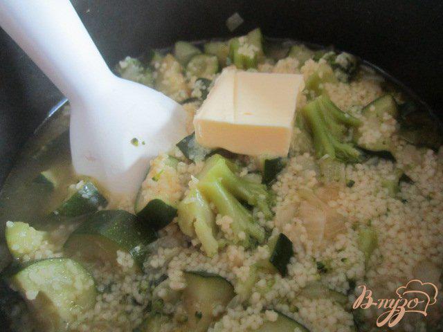 Фото приготовление рецепта: Овощной суп с крупой кус кус шаг №6