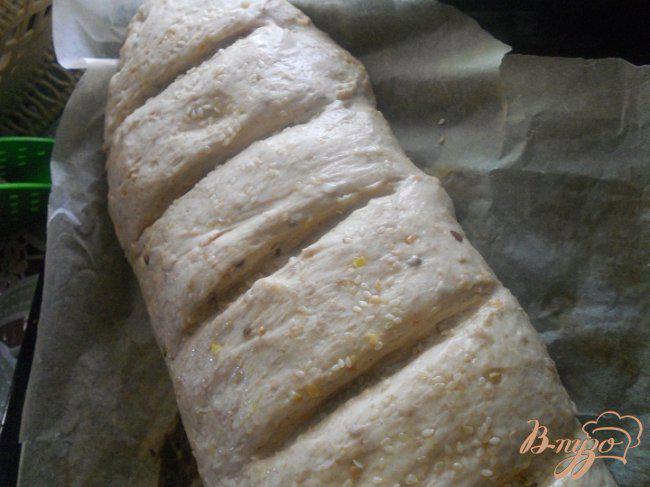 Фото приготовление рецепта: Цельнозерновой хлеб с отрубями на хлебной закваске шаг №5