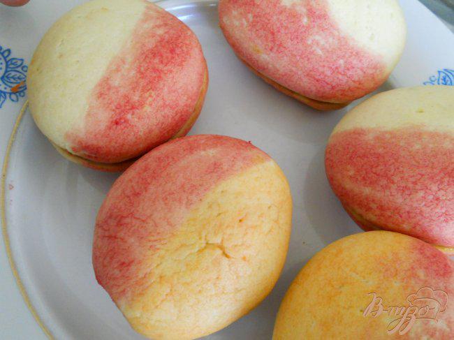 Фото приготовление рецепта: Печенье-пирожное «Персики» шаг №7
