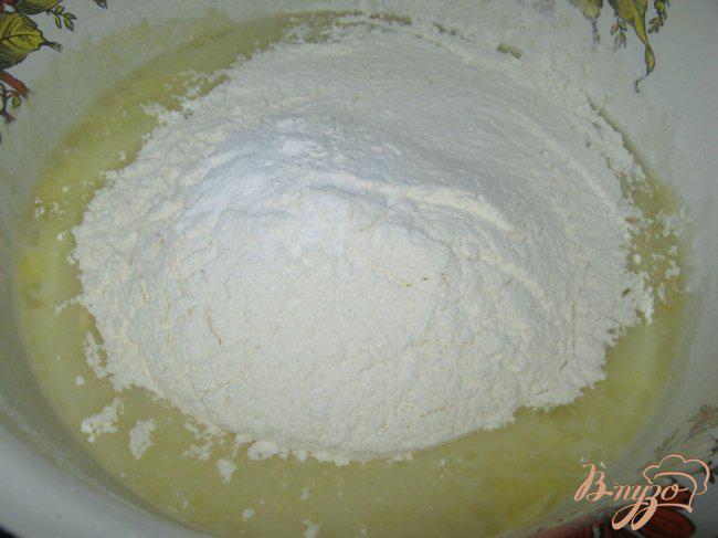 Фото приготовление рецепта: Ореховый пирог шаг №3