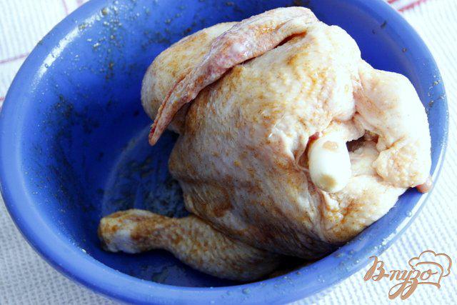 Фото приготовление рецепта: Цыпленок «Под хмельком» шаг №2