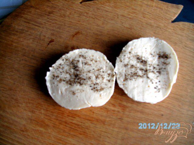 Фото приготовление рецепта: Стручковая   фасоль  с  сыром  моцарелла шаг №3