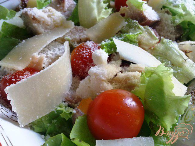 Фото приготовление рецепта: Салат из стерляди с овощами шаг №10
