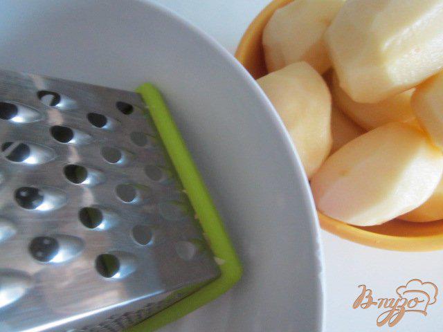 Фото приготовление рецепта: Тортилья из картофеля и куриного мяса шаг №1