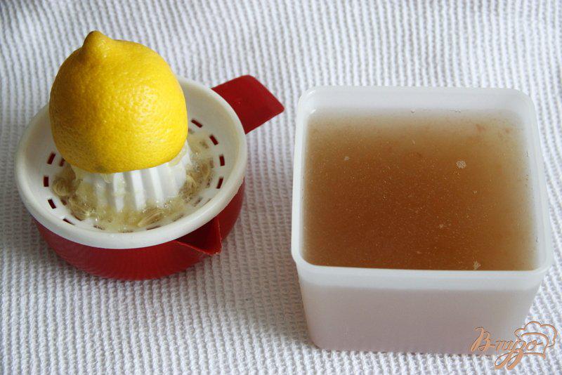 Фото приготовление рецепта: Котлетки в лимонном соусе шаг №3