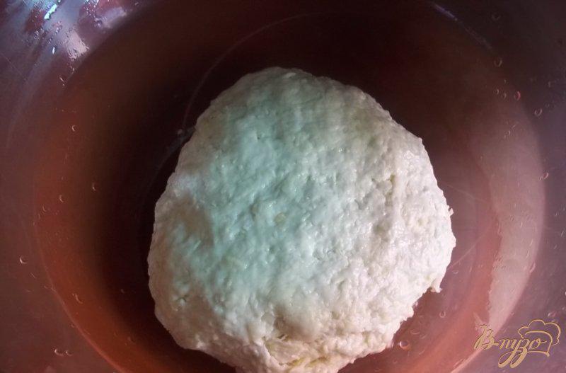 Фото приготовление рецепта: Сырный французский хлеб шаг №3