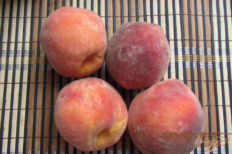 Фото приготовление рецепта: Замороженные персики шаг №1