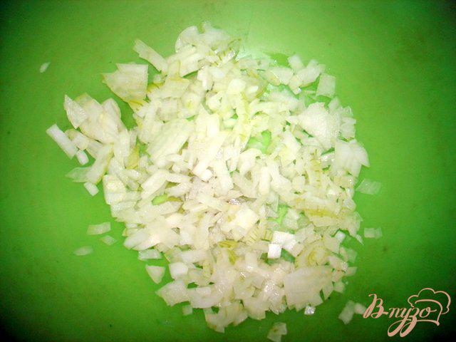 Фото приготовление рецепта: Запеканка  рисовая с фаршем, рисом и кабачками шаг №3