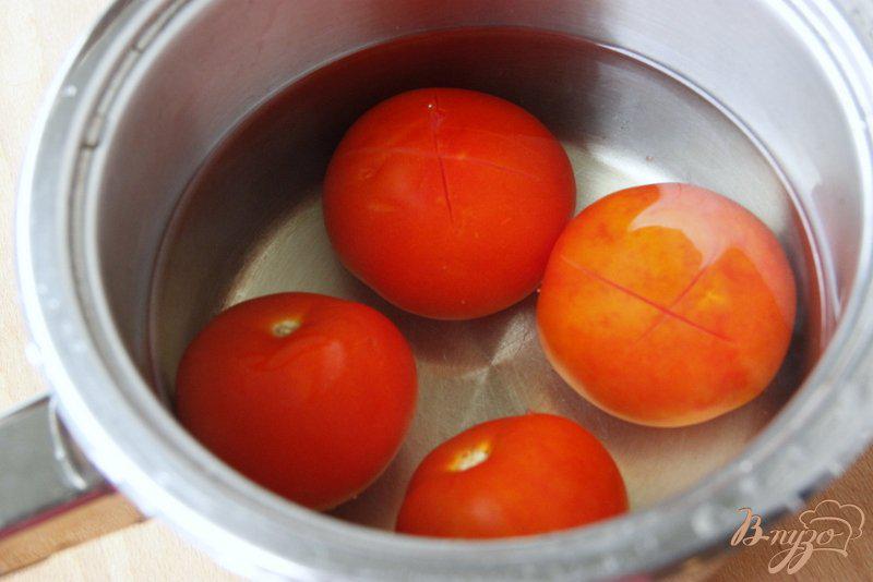 Фото приготовление рецепта: Цукини, запечённые с томатным соусом  по-итальянски шаг №3