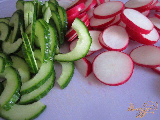 Фото приготовление рецепта: Салат с  красной фасолью шаг №2