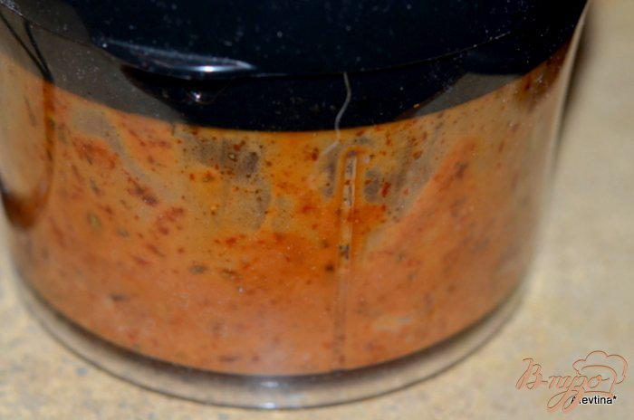 Фото приготовление рецепта: Заправка из вяленых помидор шаг №2