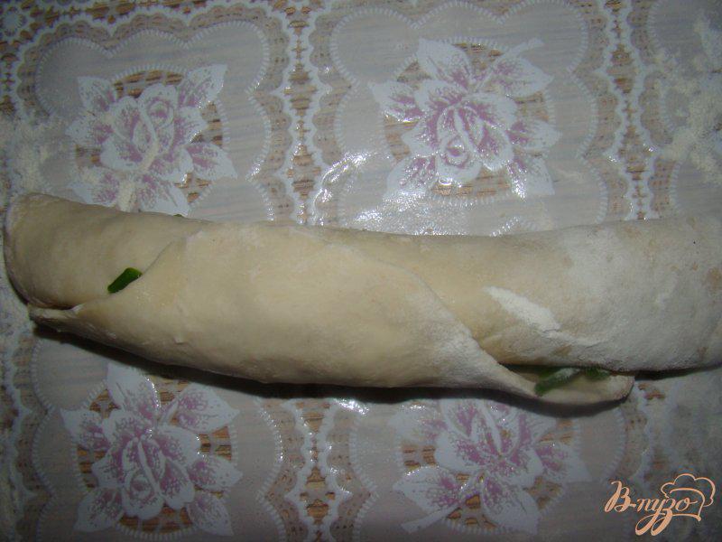 Фото приготовление рецепта: Китайские блины с зеленым луком шаг №7