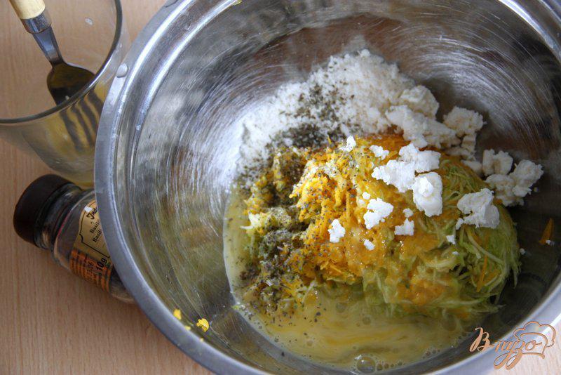 Фото приготовление рецепта: Греческий постный суп из чечевицы шаг №4