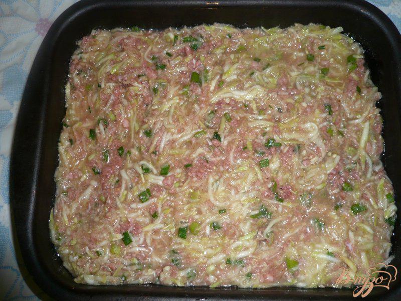 Фото приготовление рецепта: Кабачковая запеканка с мясом и рисом шаг №5