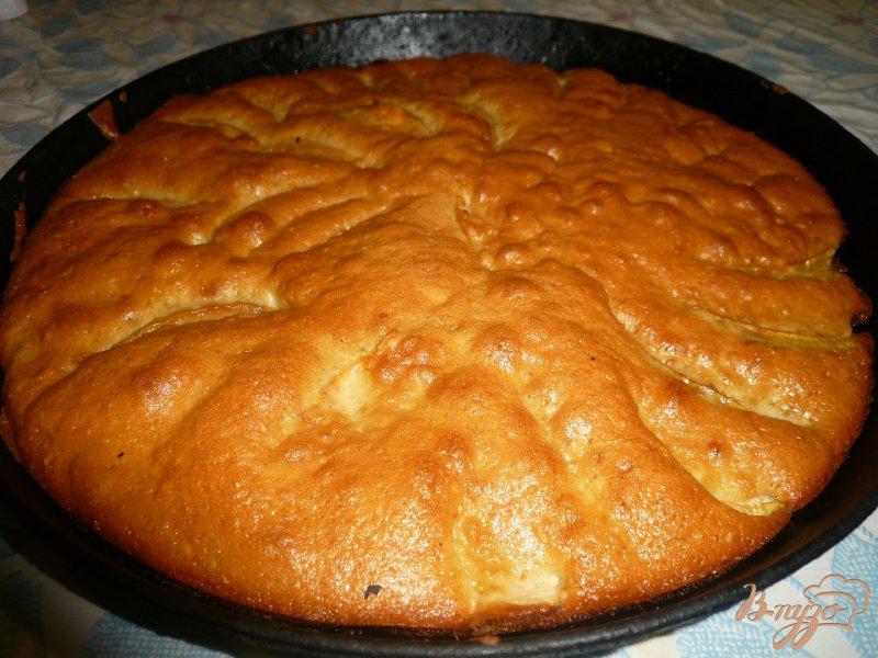 Фото приготовление рецепта: Быстрый яблочный пирог шаг №9