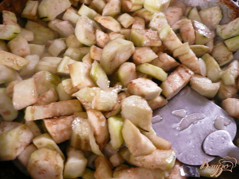 Фото приготовление рецепта: Густой соус из баклажанов шаг №5
