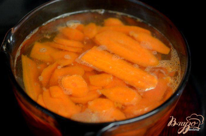 Фото приготовление рецепта: Маринованная морковь шаг №2