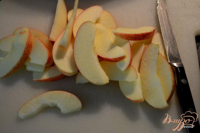 Фото приготовление рецепта: Куриные ножки в беконе с яблоками шаг №1
