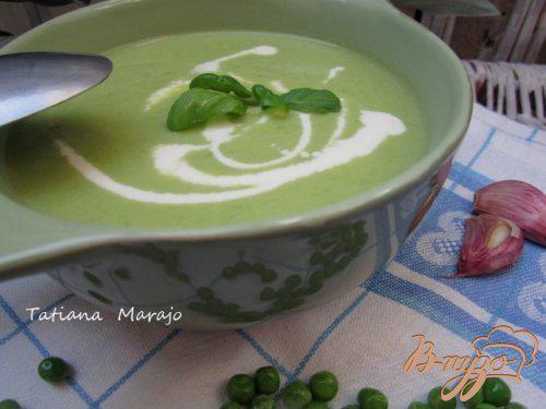 Фото приготовление рецепта: Суп-пюре из зеленого горошка и моцареллы шаг №7