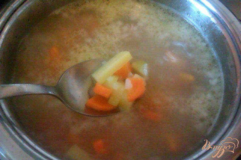 Фото приготовление рецепта: Овощной суп на курином бульоне шаг №4