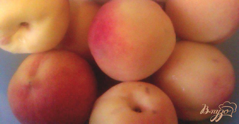 Фото приготовление рецепта: Конвервированные персики в легком сиропе шаг №1