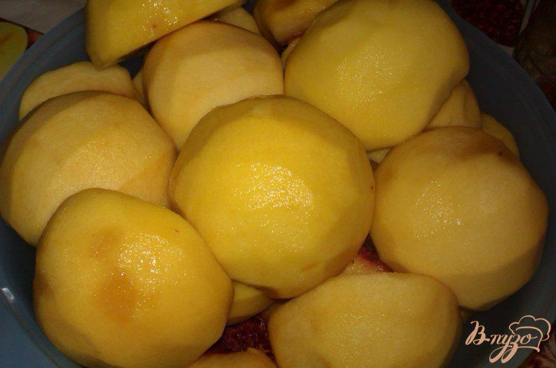 Фото приготовление рецепта: Пряные консервированные персики шаг №2