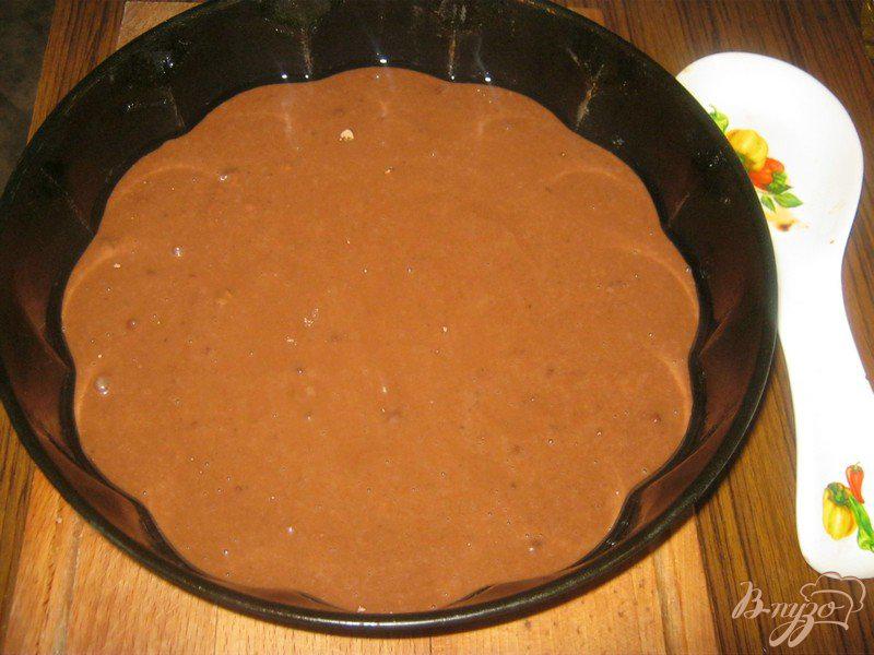 Фото приготовление рецепта: Шоколадный кекс без яиц шаг №4