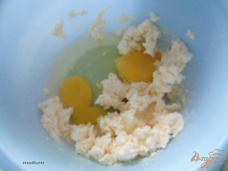 Фото приготовление рецепта: Йогуртовые вафли шаг №1