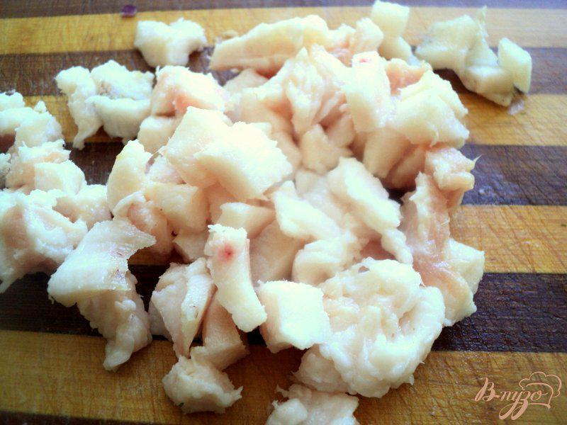 Фото приготовление рецепта: Куриные колбаски с яблоками шаг №2