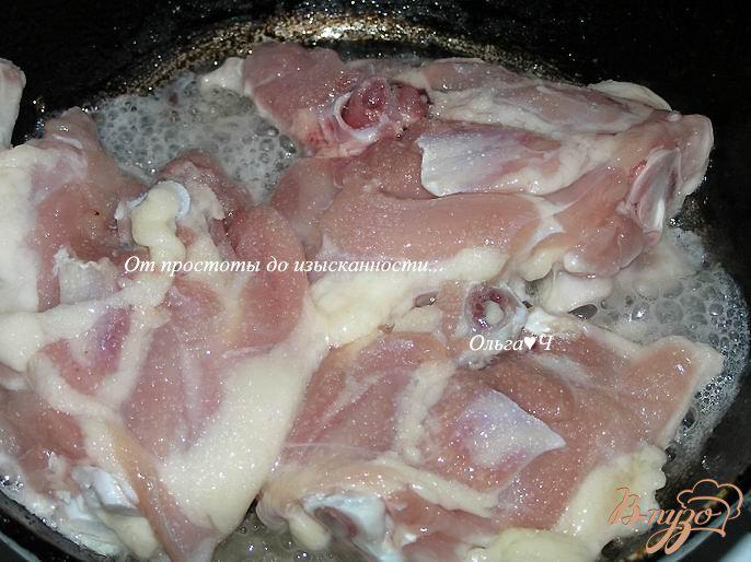Фото приготовление рецепта: Рагу из курицы с овощами шаг №1