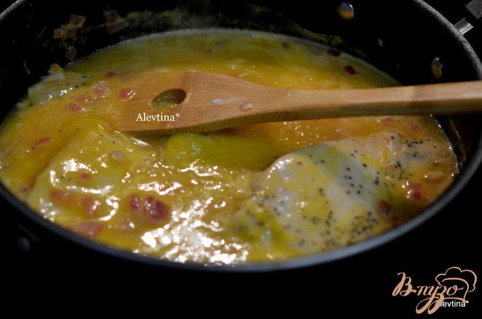 Фото приготовление рецепта: Куриные грудки в манговом соусе шаг №4