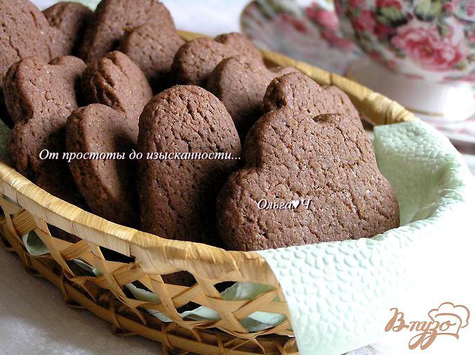 Фото приготовление рецепта: Печенье на шоколадном масле с корицей и апельсиновой цедрой шаг №7