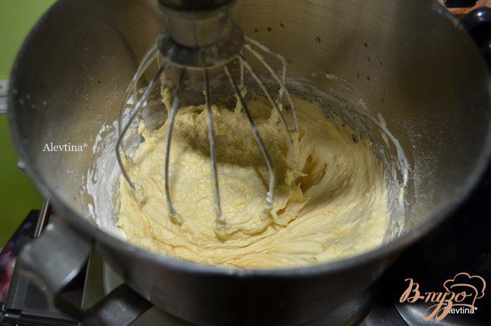 Фото приготовление рецепта: Кексы со сливочным сыром и маком шаг №3