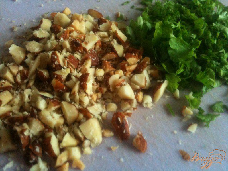 Фото приготовление рецепта: Фасолевый салат с яблоком и беконом шаг №4