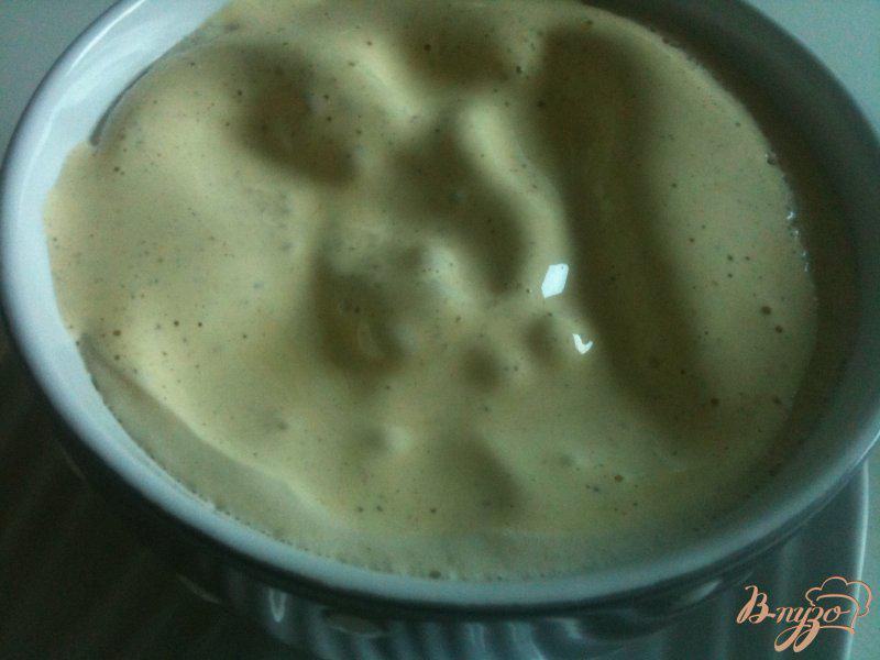 Фото приготовление рецепта: Пряно-карамельный кофе шаг №4