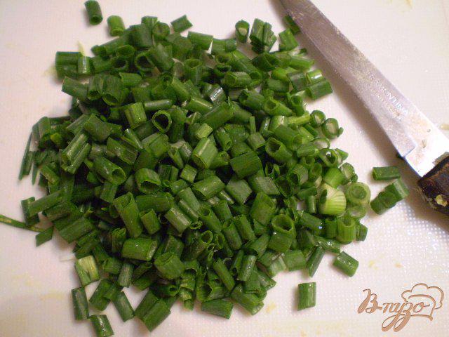 Фото приготовление рецепта: Овощной салат с соевым соусом шаг №4