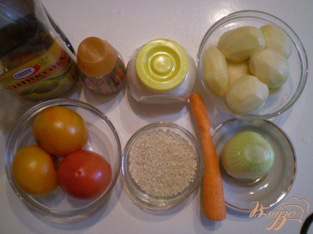 Фото приготовление рецепта: Рисово-томатный суп шаг №1