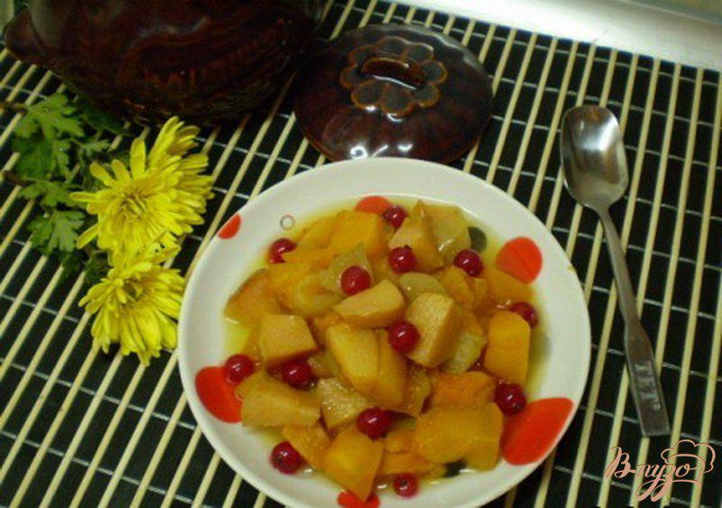 Фото приготовление рецепта: Десерт из тыквы с фруктами шаг №4