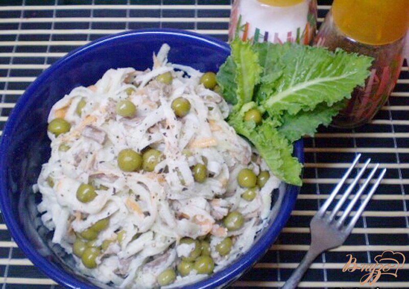 Фото приготовление рецепта: Салат из капусты брокколи и говядины. шаг №5