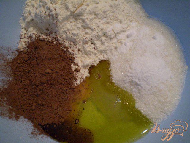 Фото приготовление рецепта: Пирог шоколадно-морковный шаг №3