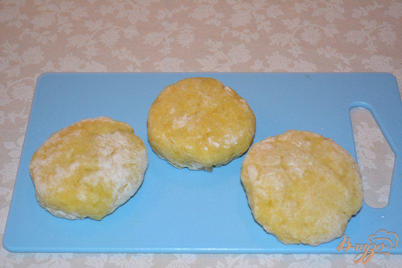 Фото приготовление рецепта: Картофельные зразы с грибами по-польски шаг №7