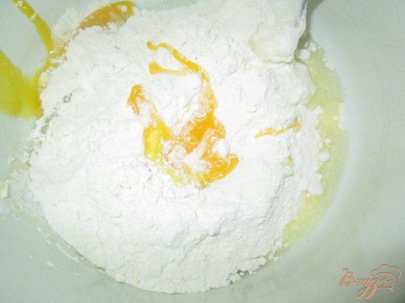 Фото приготовление рецепта: Оладьи на йогурте шаг №3