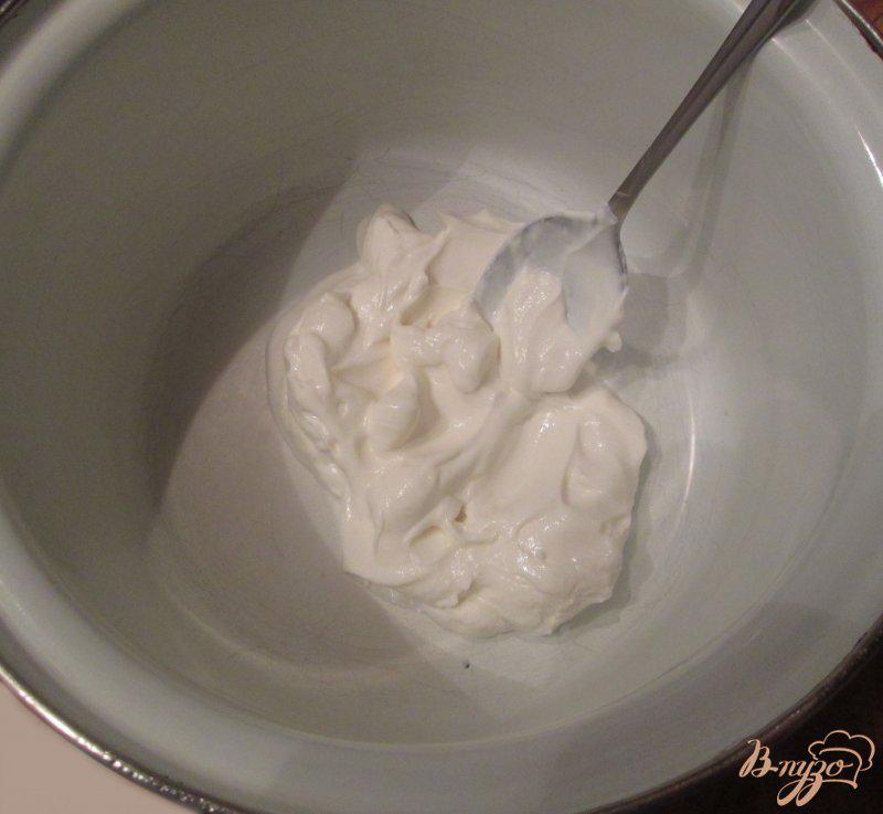 Фото приготовление рецепта: Оладьи на йогурте шаг №1