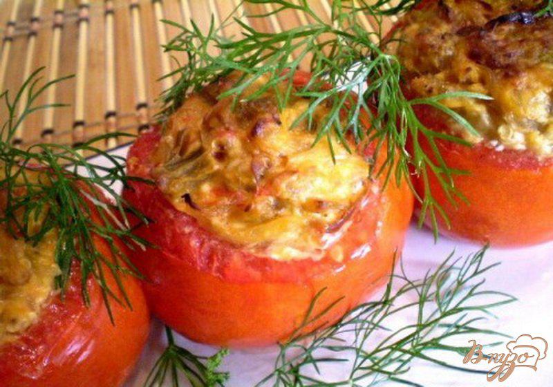 Фото приготовление рецепта: Фаршированные помидоры запеченные в духовке шаг №8