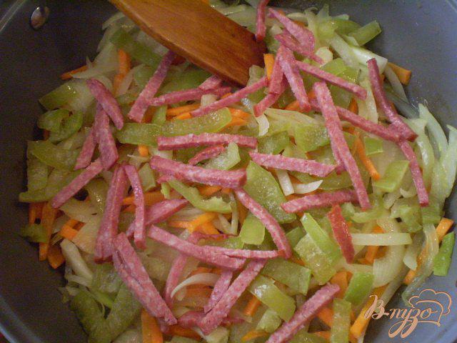 Фото приготовление рецепта: Чечевица с овощами шаг №2