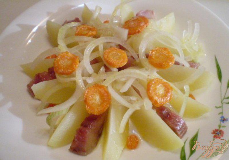 Фото приготовление рецепта: Картофельный салат с селедкой шаг №5