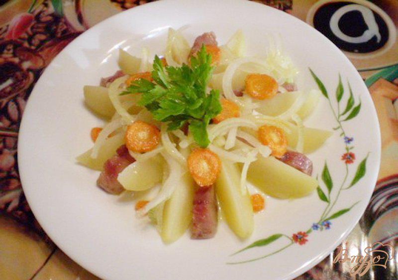 Фото приготовление рецепта: Картофельный салат с селедкой шаг №6